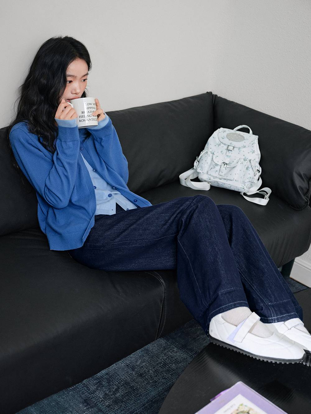 Folded Scallop Hem Jeans