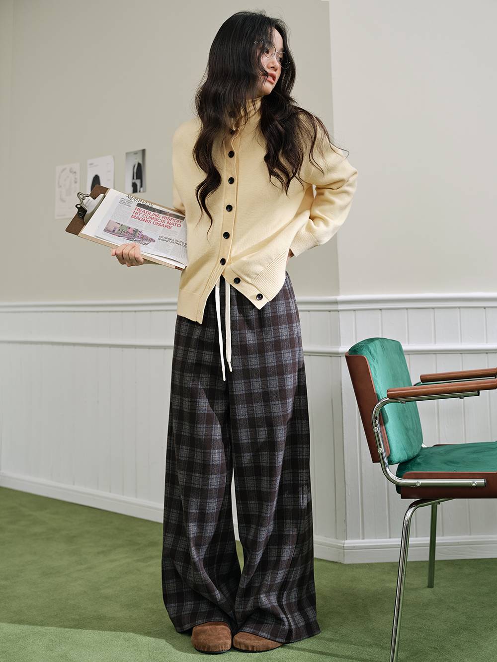 Plaid Elastic Waist Pants