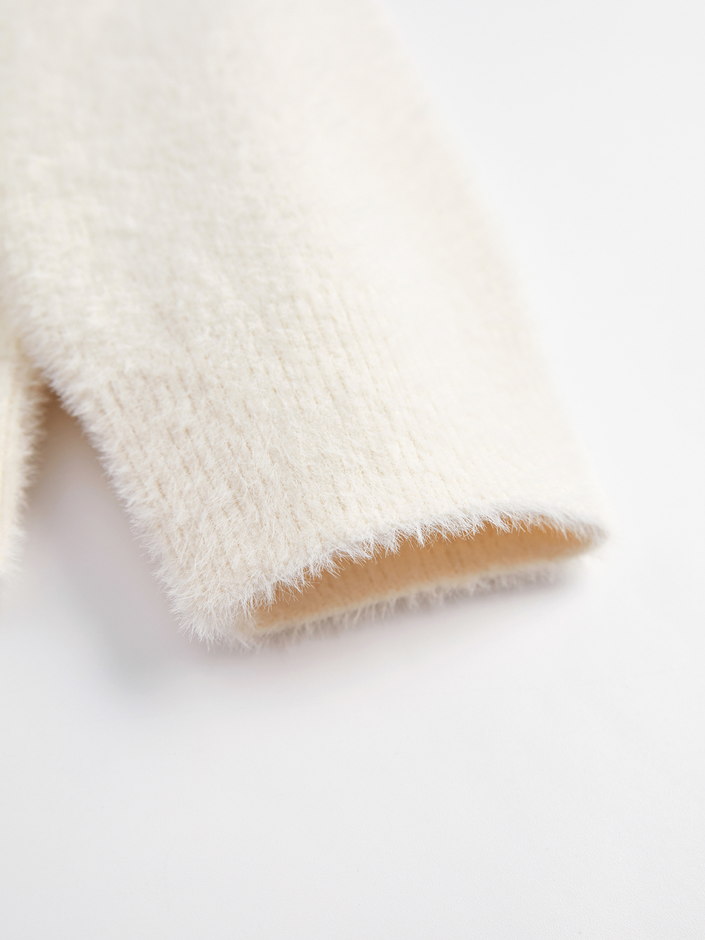 Cat Graphic Sweater with Polka Dot Tie