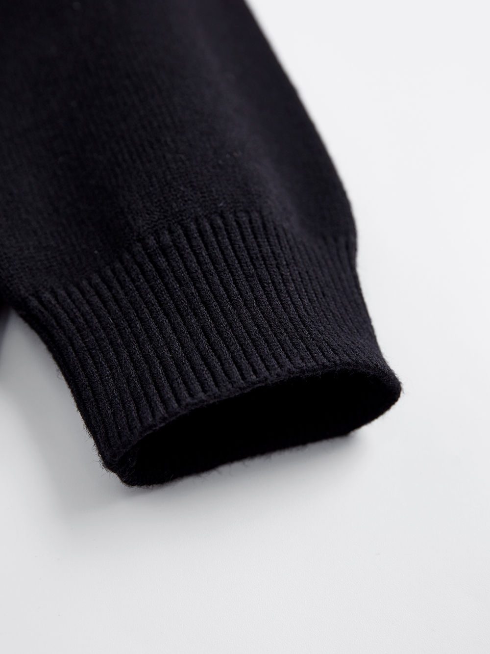 Striped Collar Dog Graphic Sweater