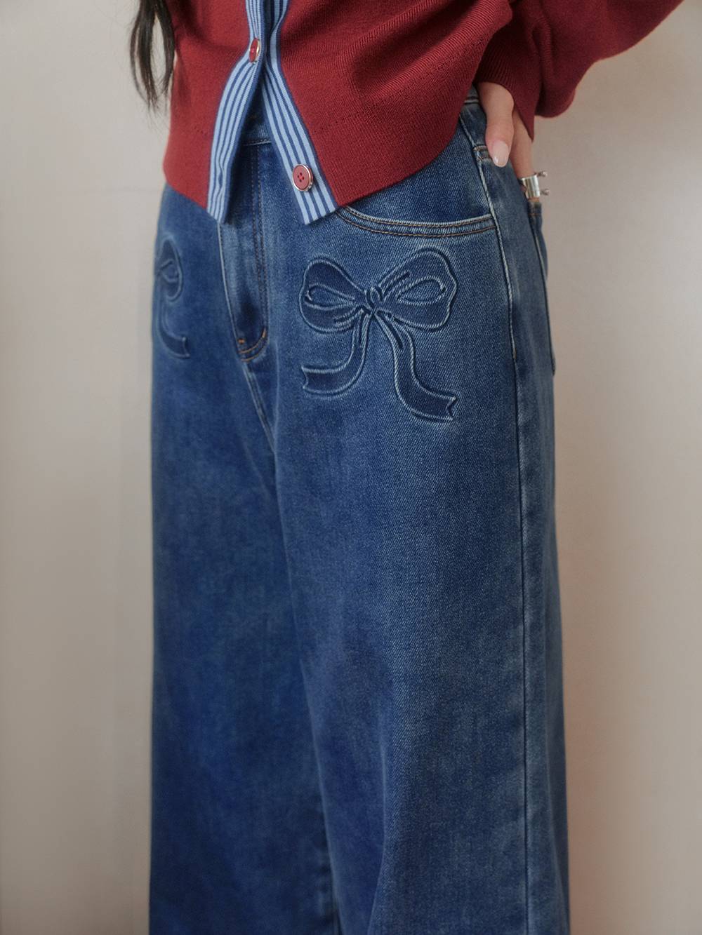 Bow High-Rise Jeans
