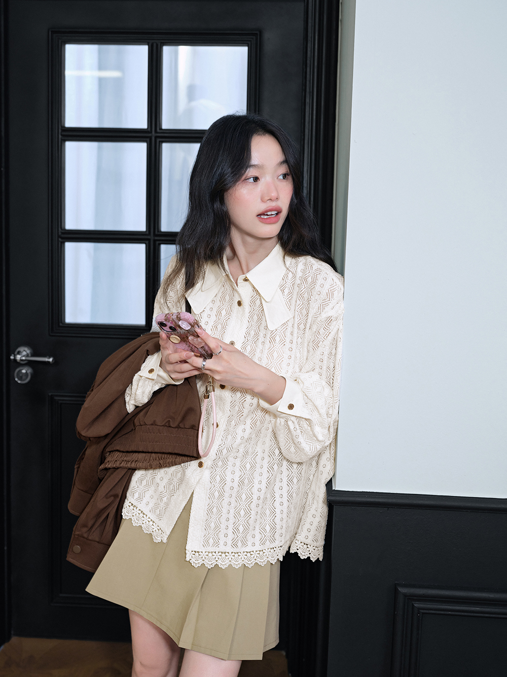 Layered Collar Lace Blouse