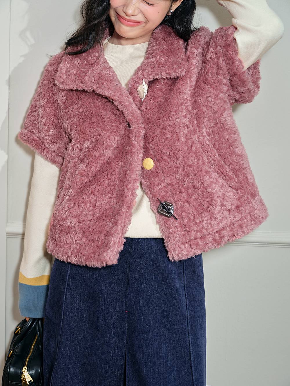 Faux Shearling Short-Sleeve Jacket