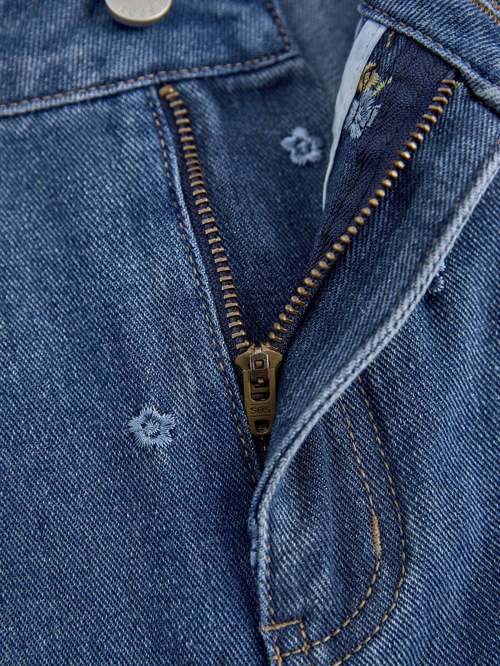 Floral Embroidered Jeans