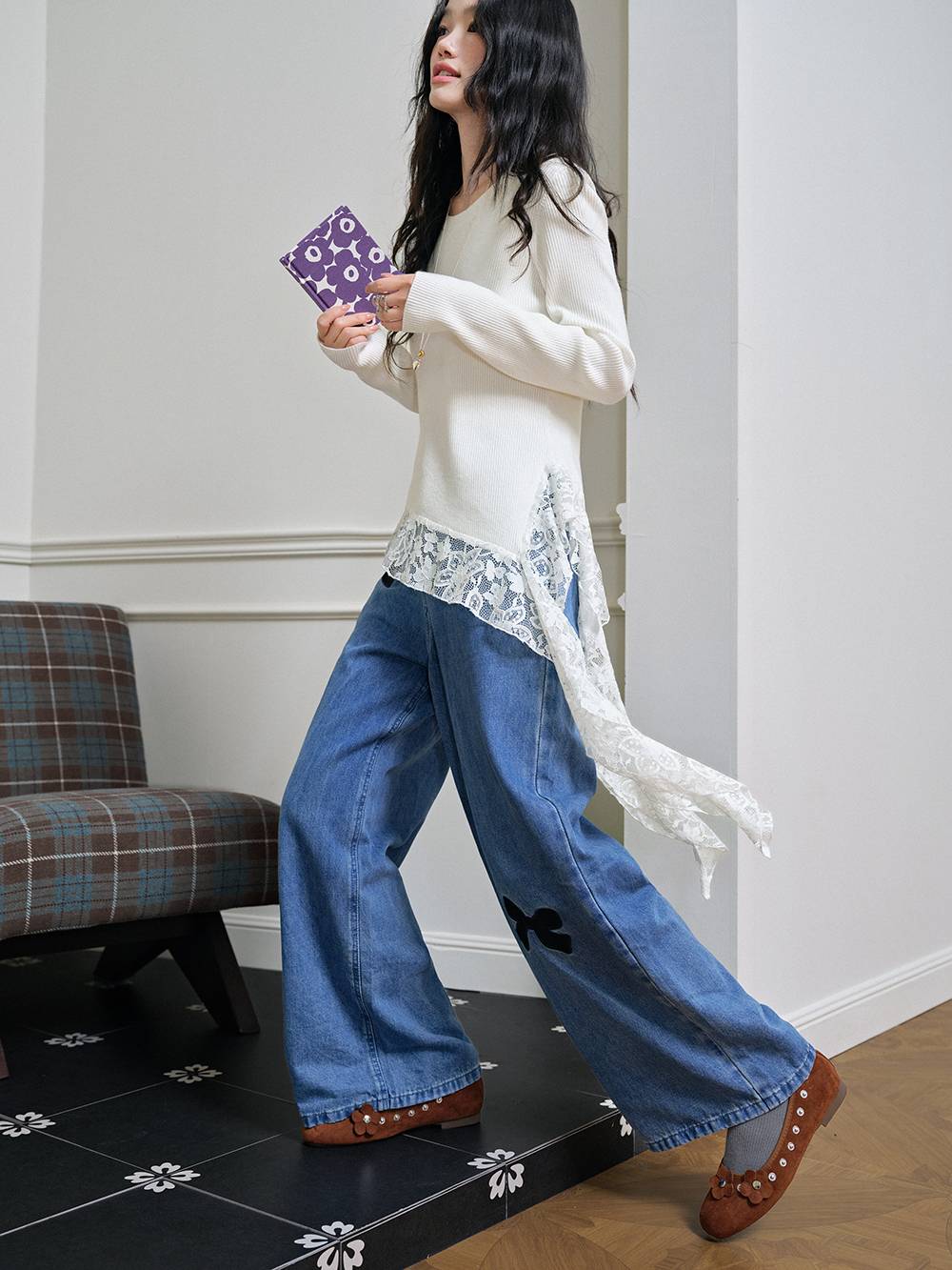 Heart Bow Embroidered Jeans