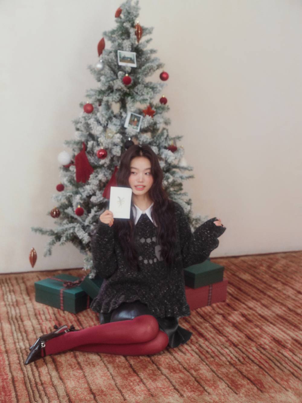 Bow Necklace Sweater