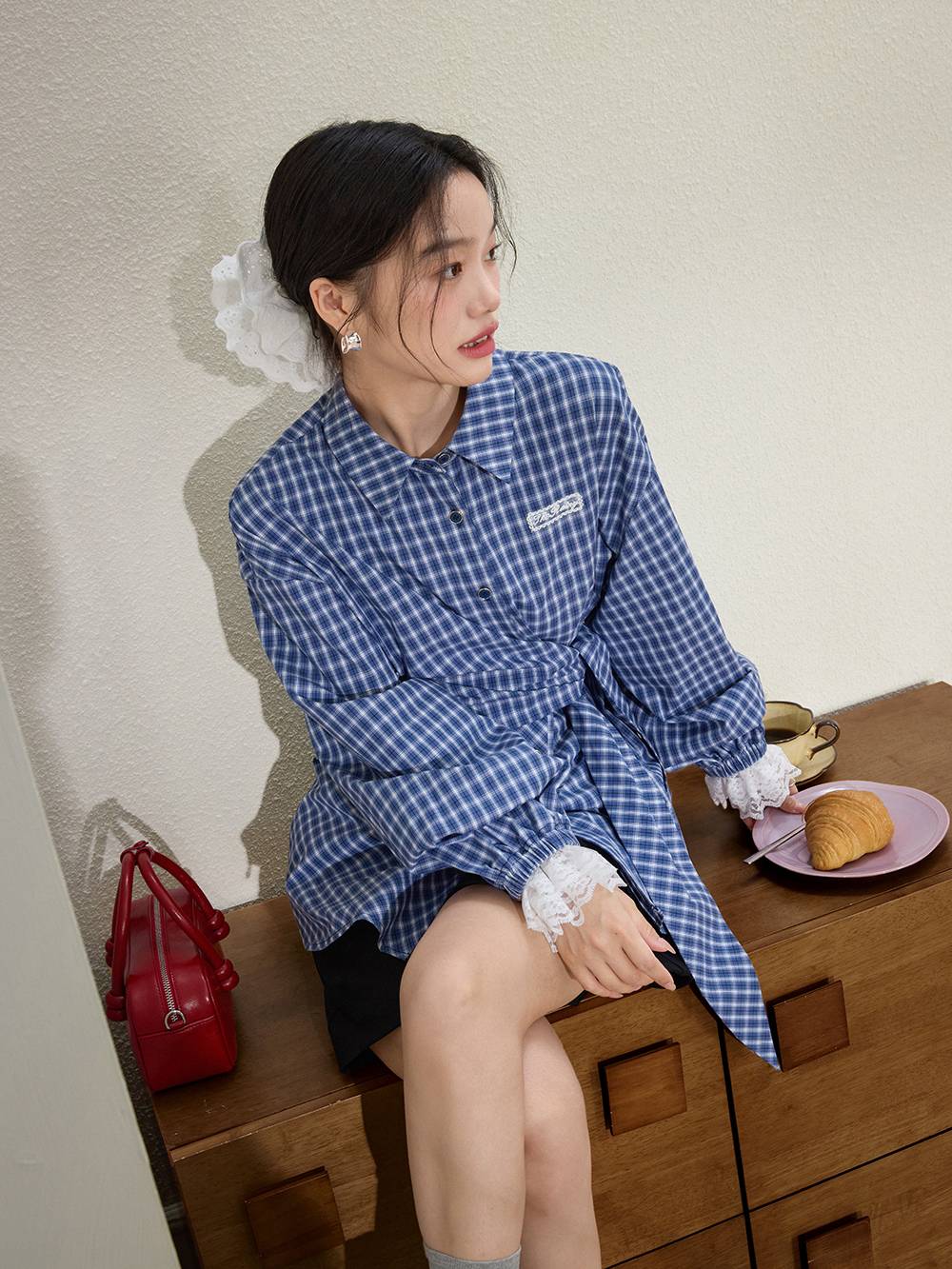 Plaid Tie Waist Blouse