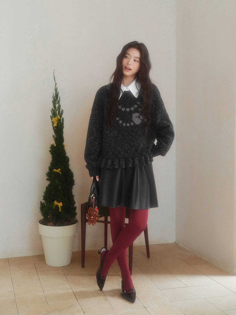 Bow Necklace Sweater