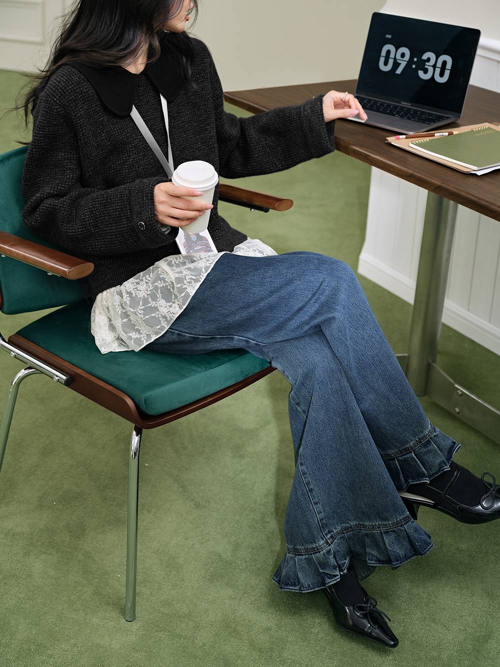 Peter Pan Collar Sweater